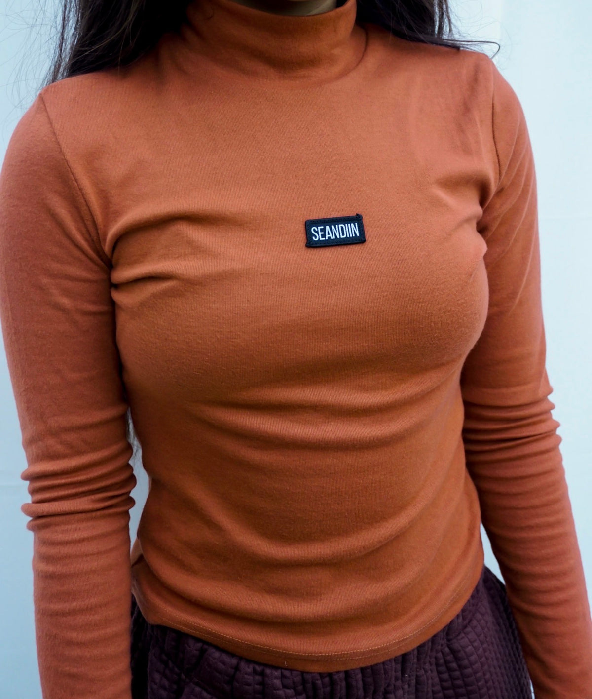 High-Neck Longsleeve
